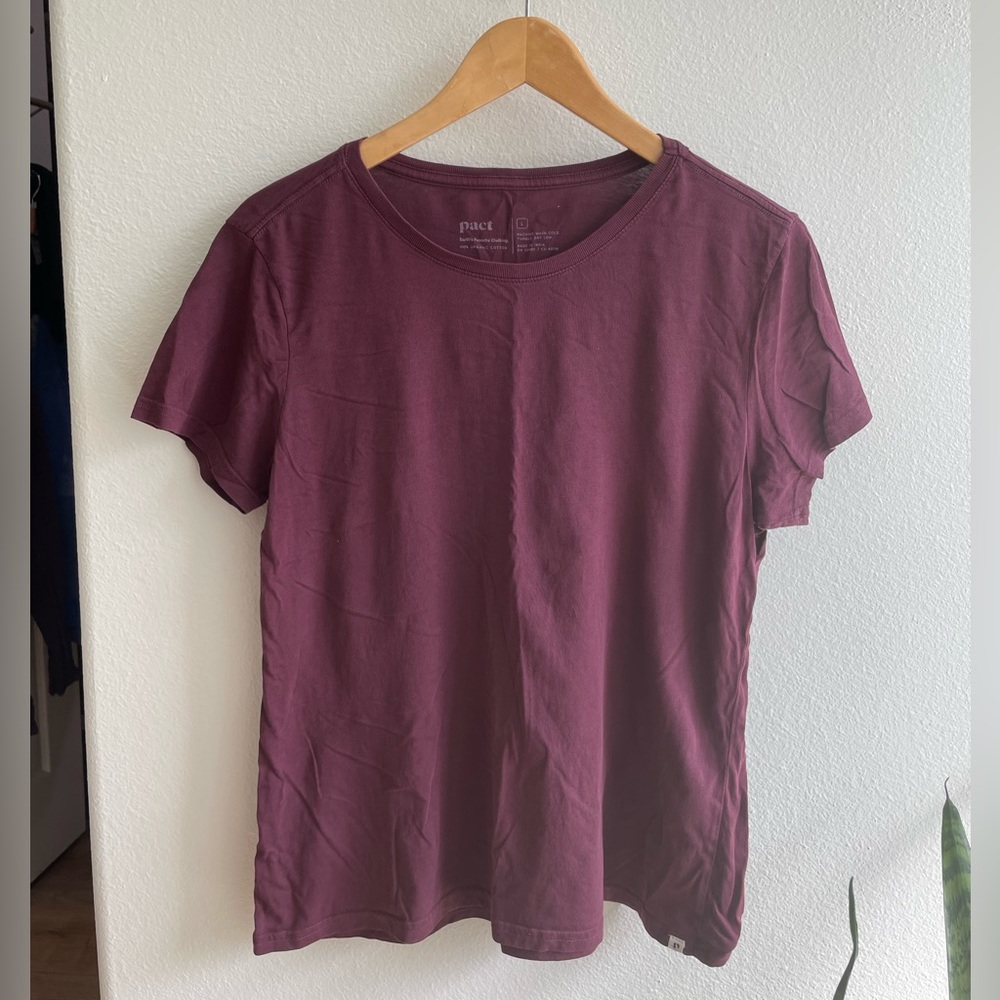 Pact Tee Tshirt